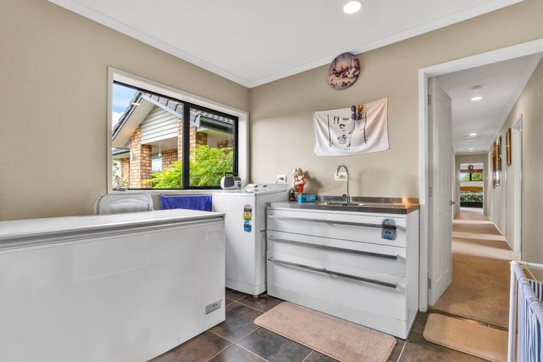 Photo of property in 325a Awai Road, Tarurutangi, New Plymouth, 4372