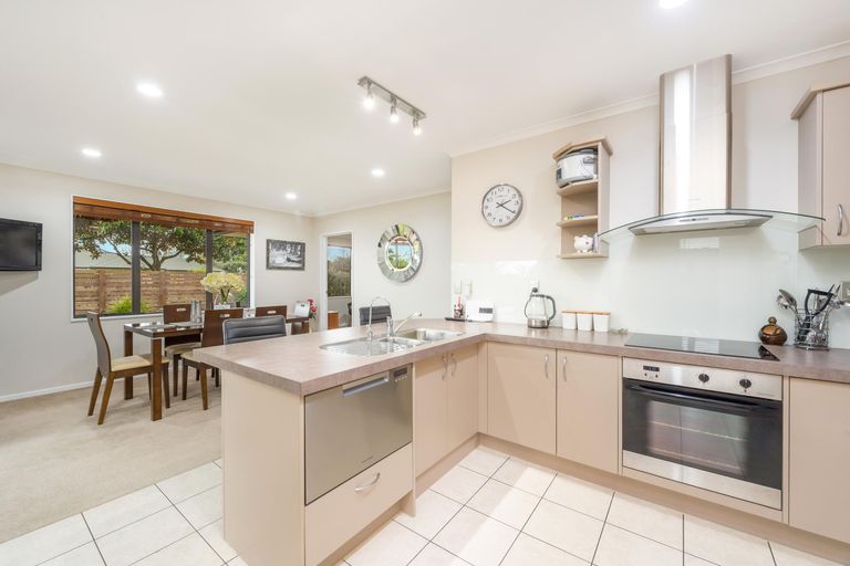 Photo of property in 1 Holmwood Park Drive, Morrinsville, 3300