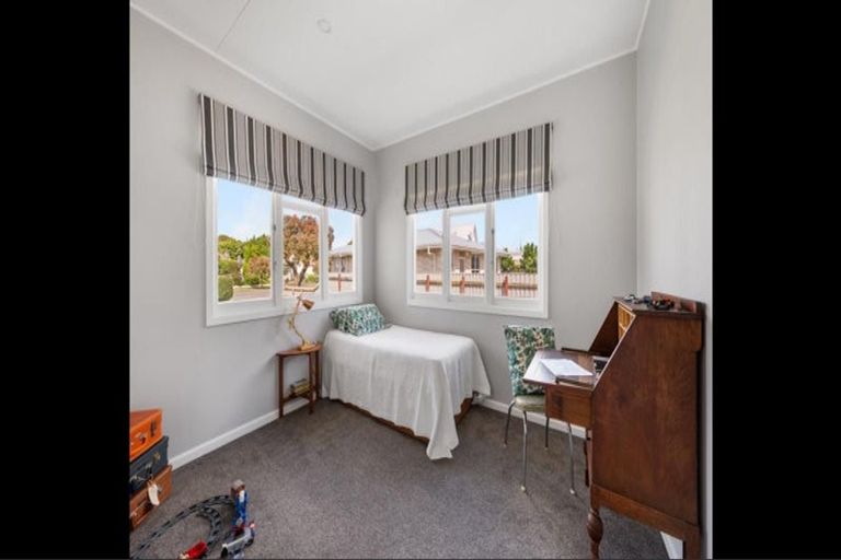 Photo of property in 45 Tom Parker Avenue, Marewa, Napier, 4110