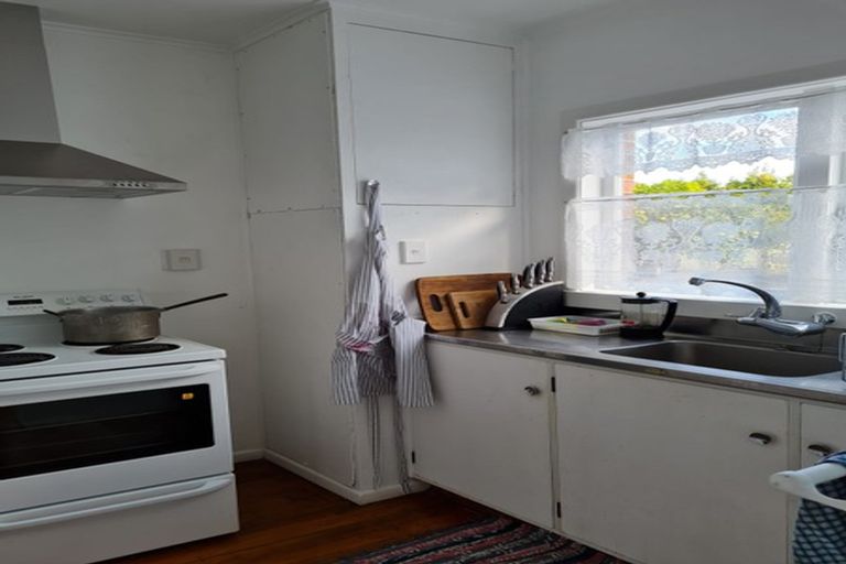 Photo of property in 6/5 Aratonga Avenue, Greenlane, Auckland, 1051
