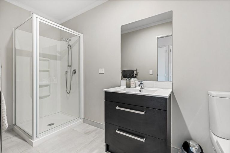 Photo of property in 14 Peihana Road, Hobsonville, Auckland, 0616