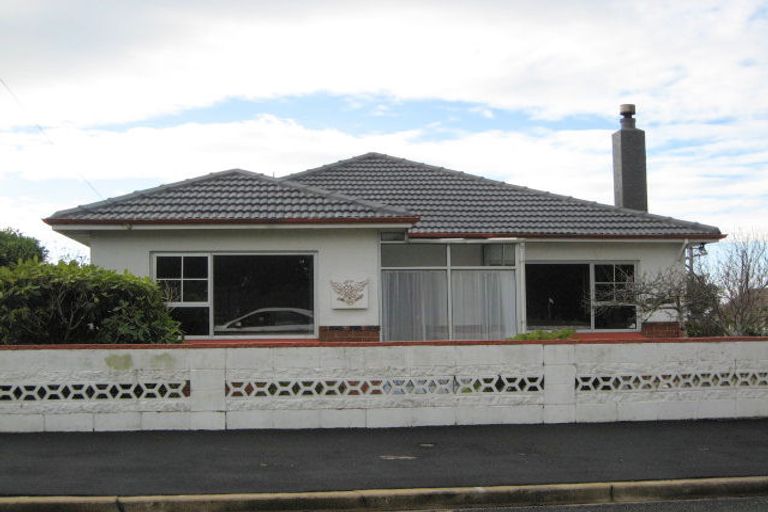 Photo of property in 27 Isadore Road, Saint Clair, Dunedin, 9012