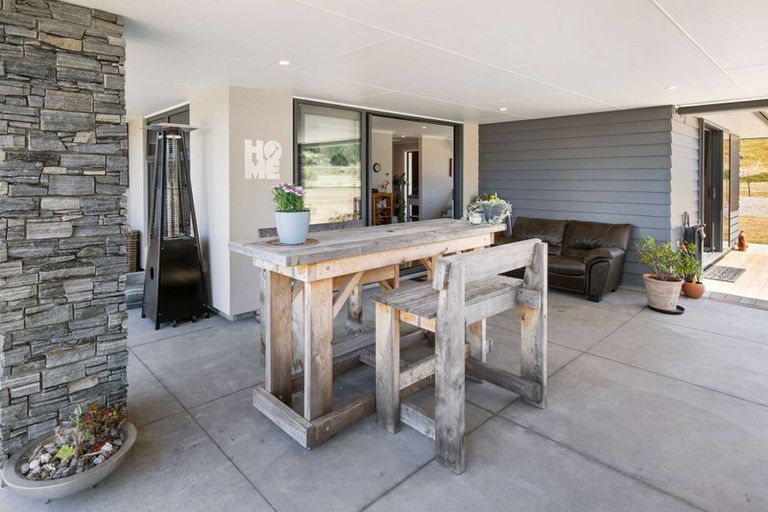 Photo of property in 728 Makino Road, Halcombe, Feilding, 4777