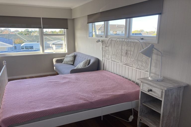 Photo of property in 60 Menin Road, Onekawa, Napier, 4110