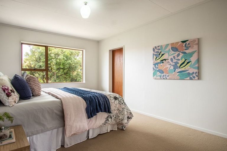 Photo of property in 6 Mountainview Terrace, Otaki Beach, Otaki, 5512