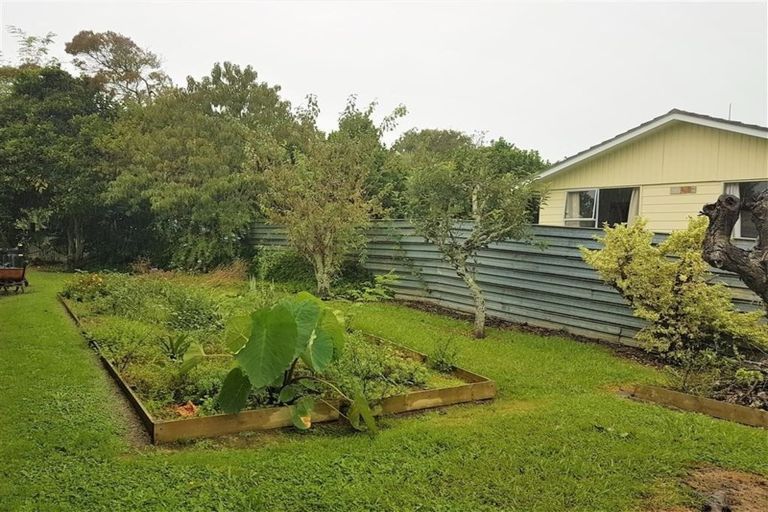 Photo of property in 17 Marybeth Place, Rosehill, Papakura, 2113