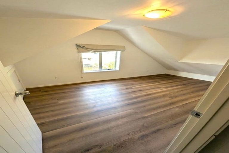 Photo of property in 98b Verran Road, Birkdale, Auckland, 0626