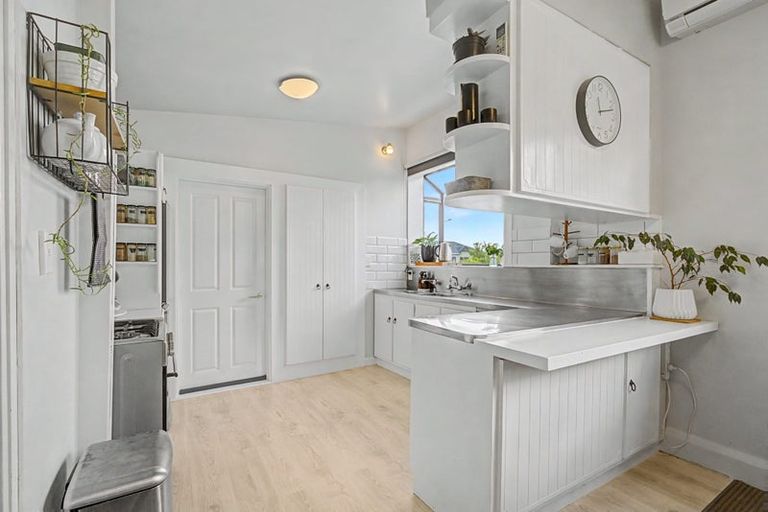 Photo of property in 1 Collingwood Street, Strathern, Invercargill, 9812