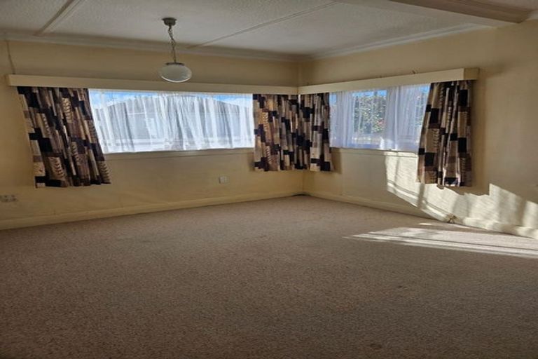 Photo of property in 28 Trinity Avenue, Epuni, Lower Hutt, 5011