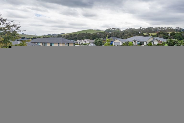 Photo of property in 3 Admiralty Drive, Haruru, 0204