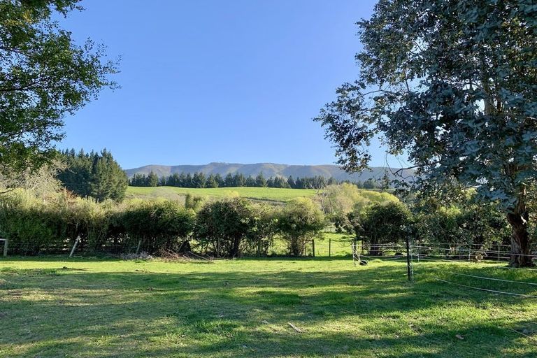 Photo of property in 104 Mill Road, Waimate, 7978