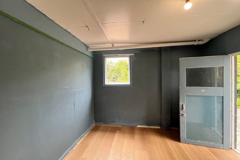 Photo of property in 38 Lanigan Street, Birkdale, Auckland, 0626