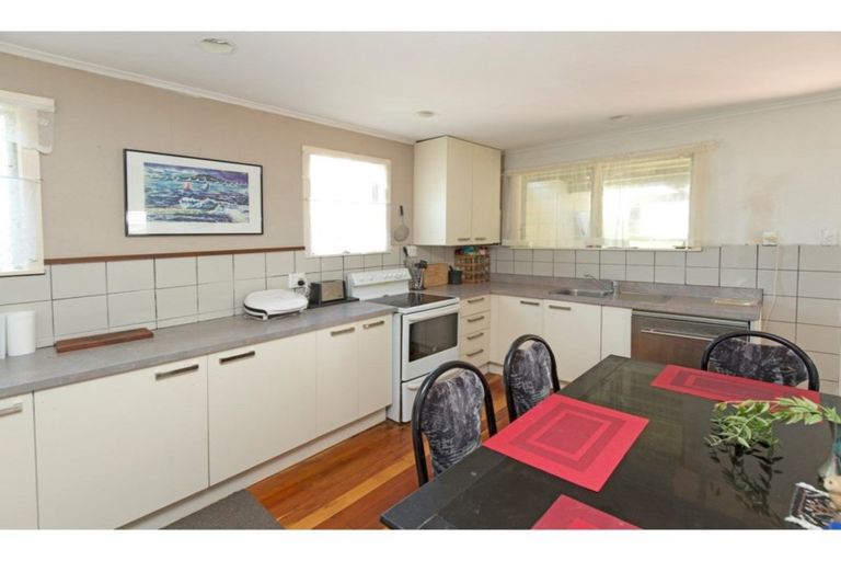 Photo of property in 1/32 Homestead Road, Manly, Whangaparaoa, 0930