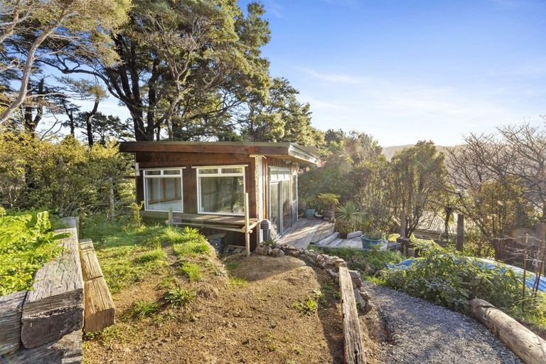 Photo of property in 84 Heretaunga Square, Silverstream, Upper Hutt, 5019