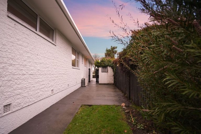 Photo of property in 1/222 Barrington Street, Somerfield, Christchurch, 8024
