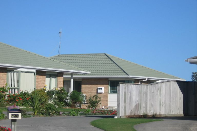 Photo of property in 19b Dennis Taylor Court, Paraparaumu, 5032