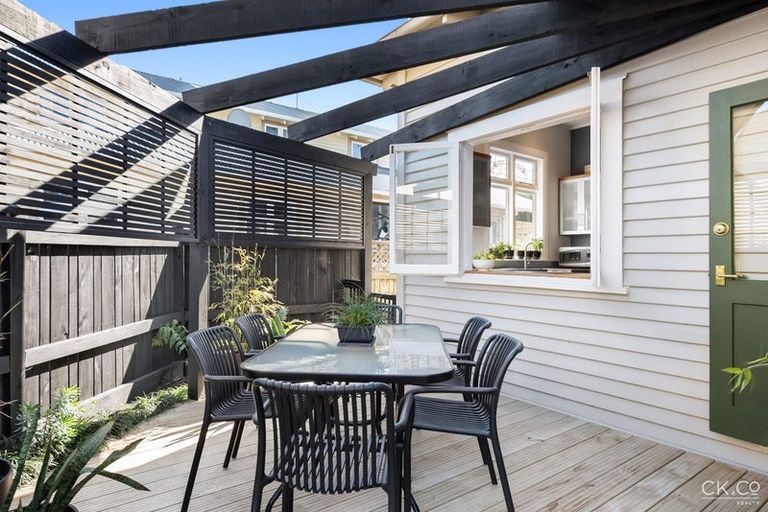 Photo of property in 1/24 Totara Crescent, Woburn, Lower Hutt, 5010