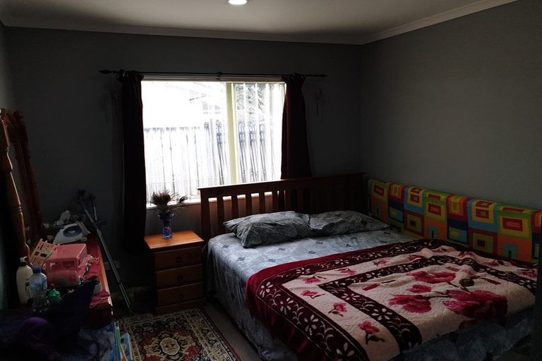 Photo of property in 4a Robert Skelton Place, Clendon Park, Auckland, 2103