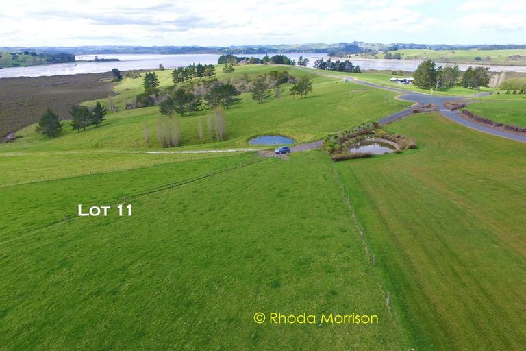 Photo of property in 41 Manurere Rise, Tinopai, 0593