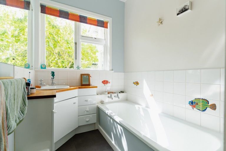 Photo of property in 543 Highgate, Maori Hill, Dunedin, 9010