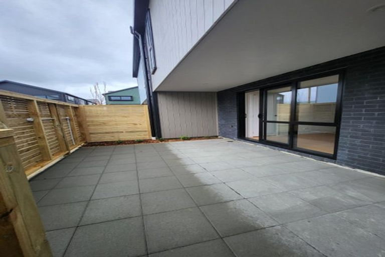 Photo of property in 1/8 Victoria Street, Ebdentown, Upper Hutt, 5018