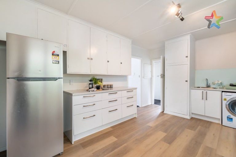 Photo of property in 46 Leighton Avenue, Waiwhetu, Lower Hutt, 5010