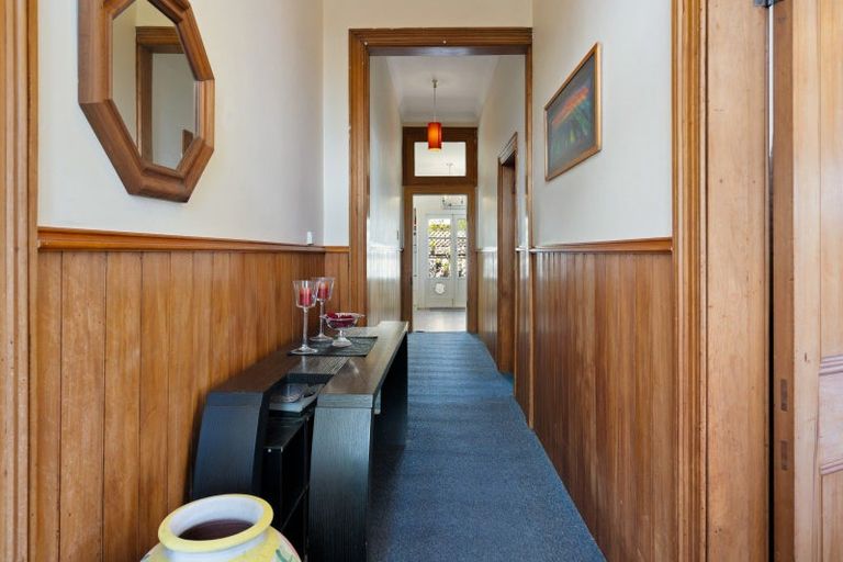 Photo of property in 12 Totara Street, Nelson South, Nelson, 7010