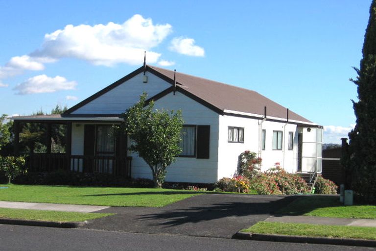 Photo of property in 43 Marendellas Drive, Bucklands Beach, Auckland, 2014