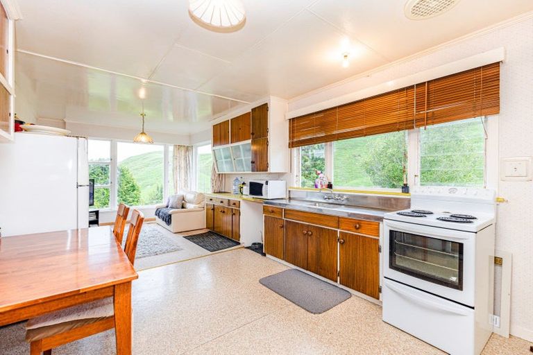 Photo of property in 447 Hinemoa Valley Road, Kaitawa, Pahiatua, 4981