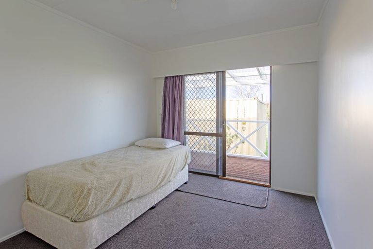 Photo of property in 9 Blake Street, Porangahau, 4291