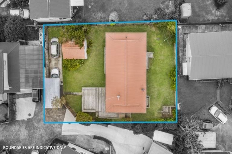 Photo of property in 4/23 Luckens Road, West Harbour, Auckland, 0618