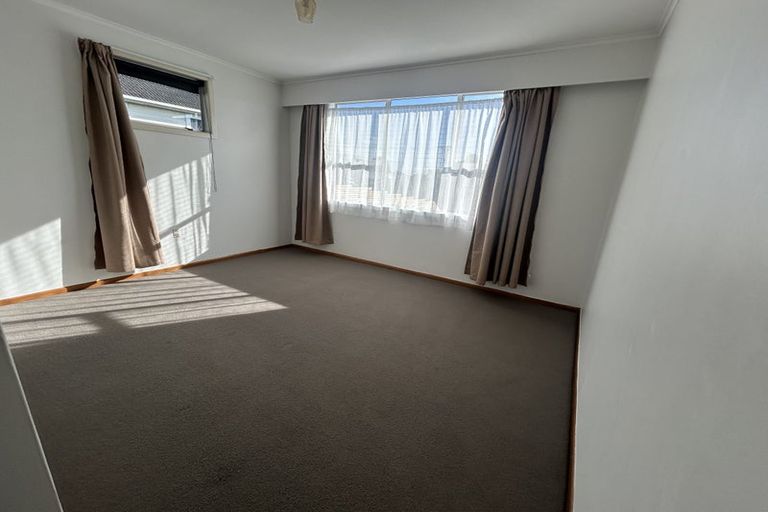 Photo of property in 41 Parrs Cross Road, Henderson, Auckland, 0612