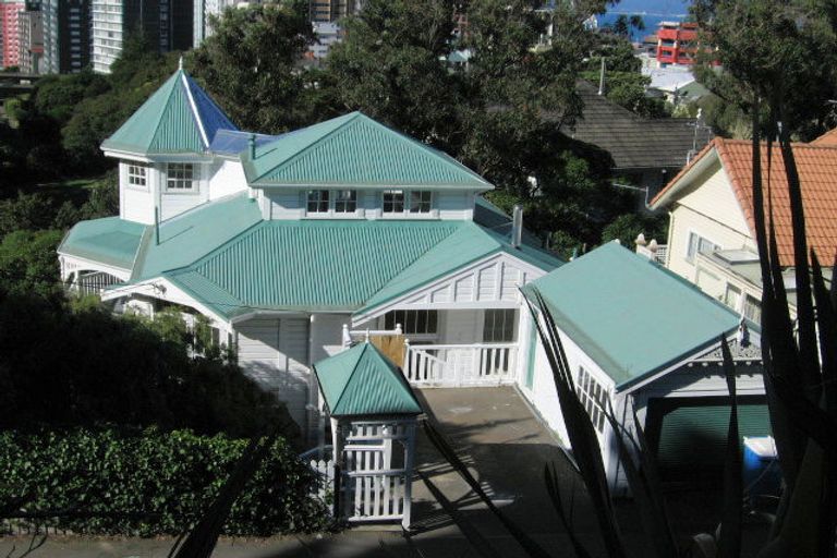 Photo of property in 101 Salamanca Road, Wellington Central, Wellington, 6011