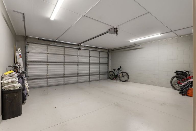 Photo of property in 4a Dawson Street, New Plymouth, 4310