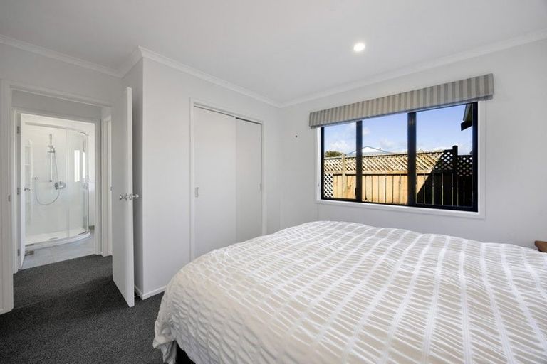 Photo of property in 32 Glasgow Street, Bell Block, New Plymouth, 4312