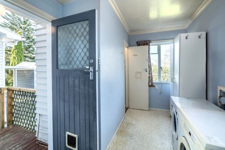 Photo of property in 11 Kenward Crescent, Featherston, 5710