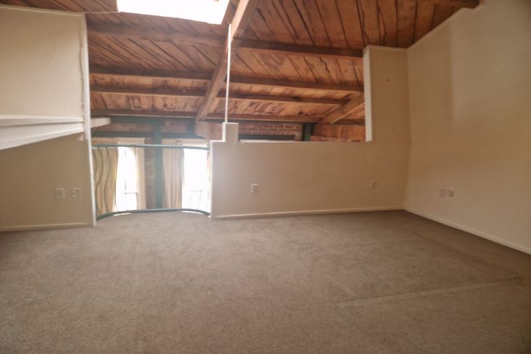 Photo of property in Maison Cabriole Building, 3/60 Courtenay Place, Te Aro, Wellington, 6011
