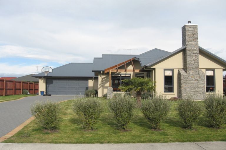 Photo of property in 5 Sovereign Place, Rototuna North, Hamilton, 3210