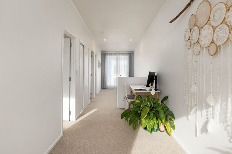 Photo of property in 31 Reynolds Place, Papamoa Beach, Papamoa, 3118