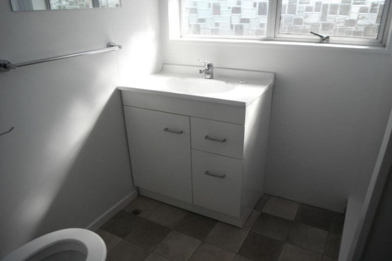 Photo of property in 32 Awatea Street, Ranui, Porirua, 5024