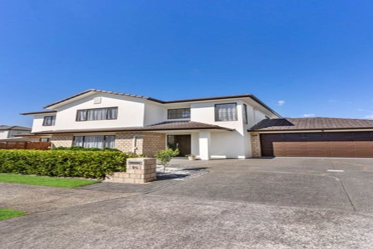 Photo of property in 16 Janway Avenue, Flat Bush, Auckland, 2016
