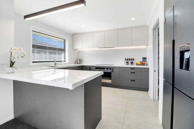 Photo of property in 330 Halswell Junction Road, Halswell, Christchurch, 8025