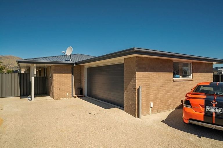 Photo of property in 17 Stowell Drive, Cromwell, 9310