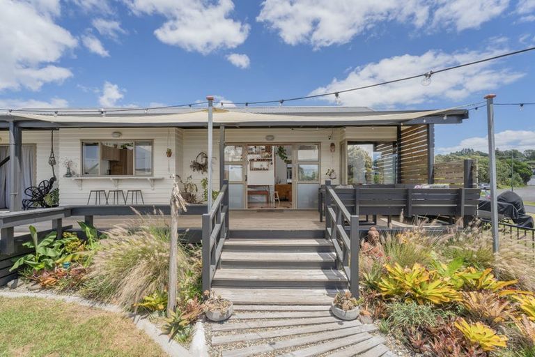 Photo of property in 28 Charles Green Drive, Cooks Beach, Whitianga, 3591