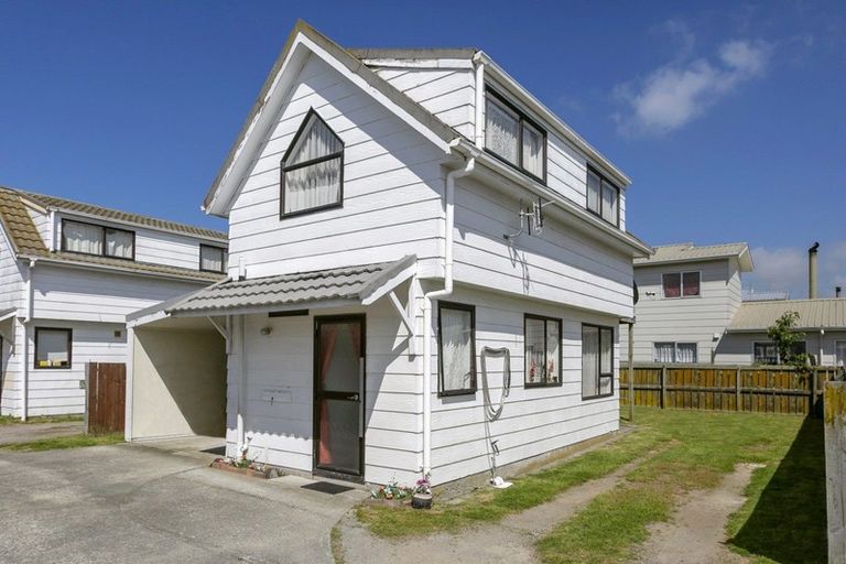 Photo of property in 3/113 Tauhara Road, Tauhara, Taupo, 3330