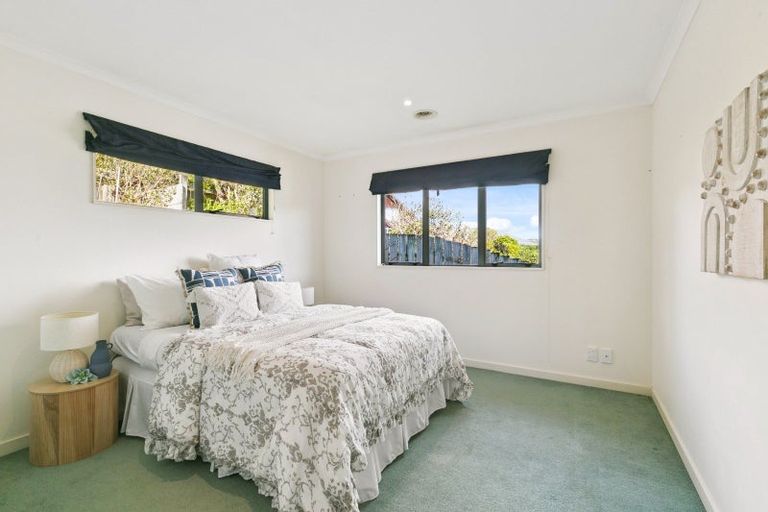 Photo of property in 1 Becker Way, Karori, Wellington, 6012