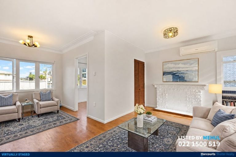 Photo of property in 4039 Great North Road, Glen Eden, Auckland, 0602