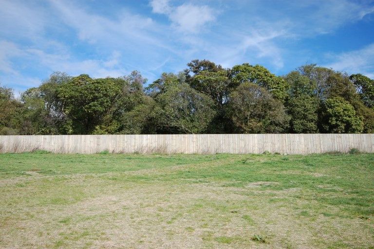 Photo of property in 27 Botanical Heights Drive, Waipahihi, Taupo, 3330