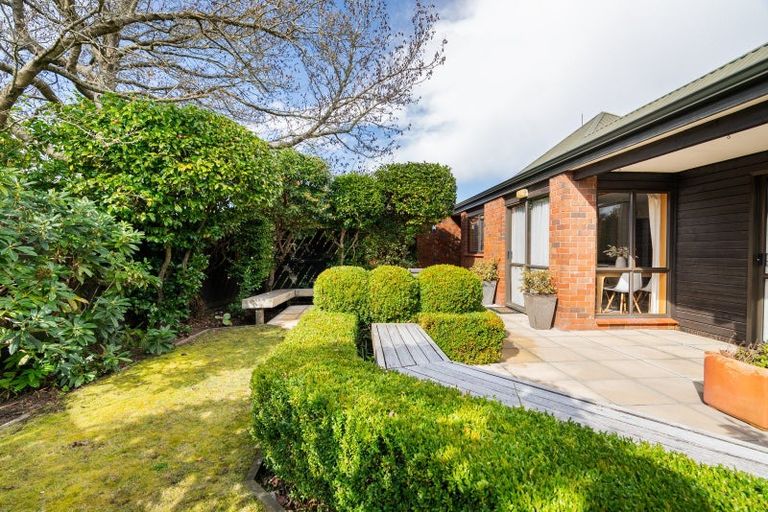 Photo of property in 14a Cricklewood Place, Avonhead, Christchurch, 8042