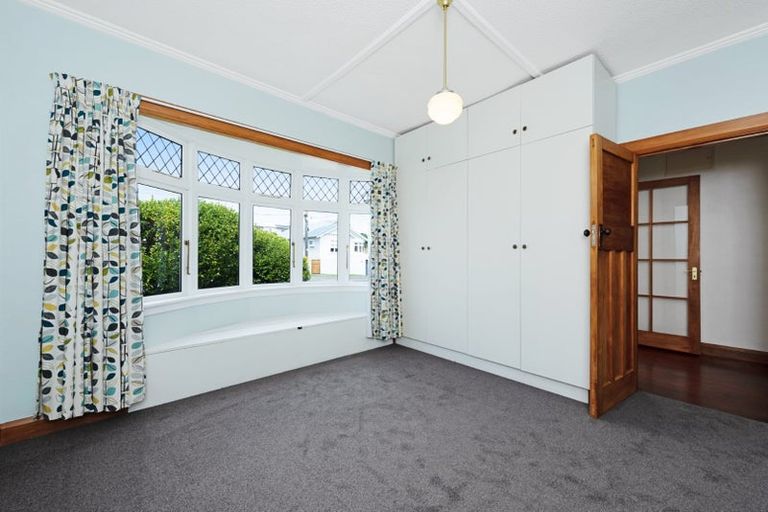 Photo of property in 132 Messines Road, Karori, Wellington, 6012